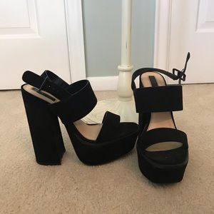 Black velvet chunky platform heels